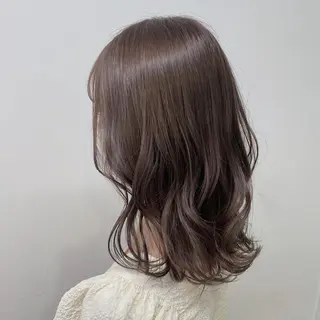 セミロング 淡色カラー 🫧NAOYA 🫧のヘアスタイル
