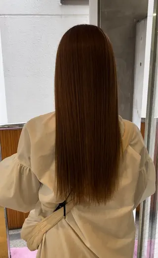 ロング 髪質改善/酸性ストレ ート/ブリーチ縮毛のヘアスタイル