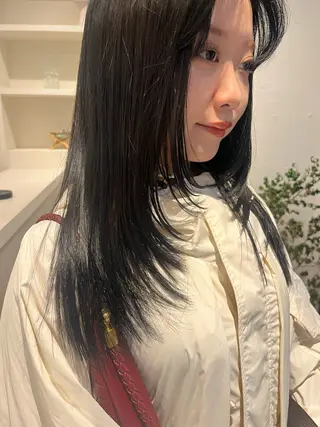 ロング HARUKA/ 透明感カラーのヘアスタイル