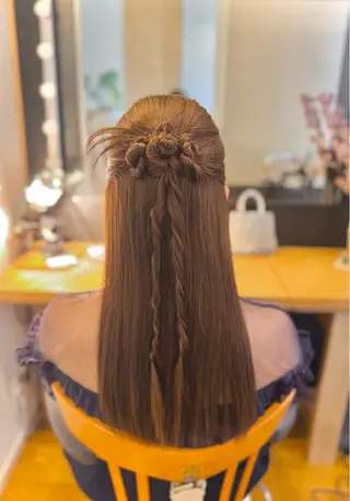 セミロング 札幌円山ヘアメイク/ バーガスのヘアスタイル