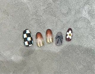 ネイル SHE adusaのネイルデザイン