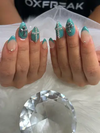 ネイル Luxe nailのネイルデザイン