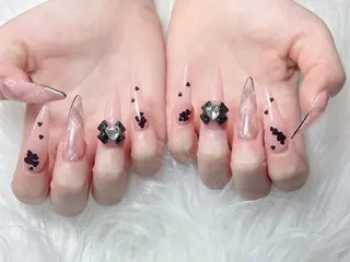 ネイル Mei Salon 長さ出し専門店のネイルデザイン