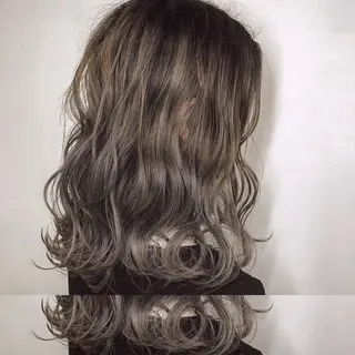 ミディアム カラー 髪質改善 Daisukiのヘアスタイル