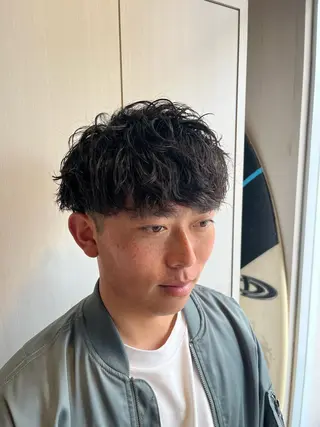 パーマ メンズ こじま しょういちのヘアスタイル