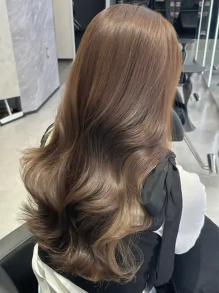 ロング カラー 堀江/髪質改善/ ナチュラルカラーのヘアスタイル