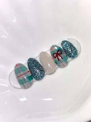 ネイル M Hのネイルデザイン