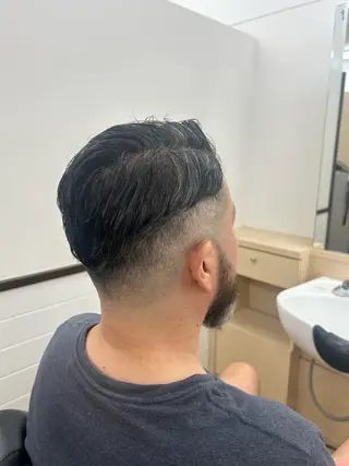 ショート メンズ トミオカ ⸌⍤⃝⸍のヘアスタイル