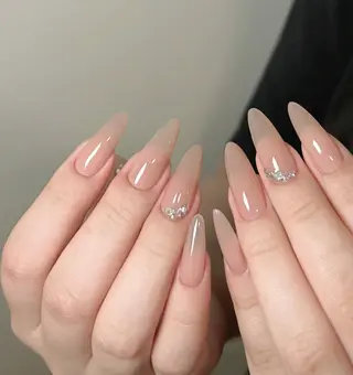 ネイル Queen's ゆなのネイルデザイン