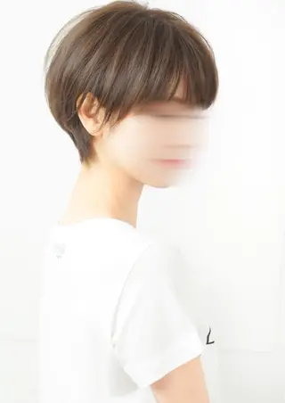 ショート YOSHINO AIKOのヘアスタイル