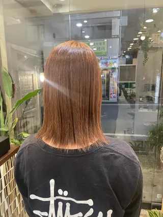 ミディアム カラー 丹 優菜のヘアスタイル