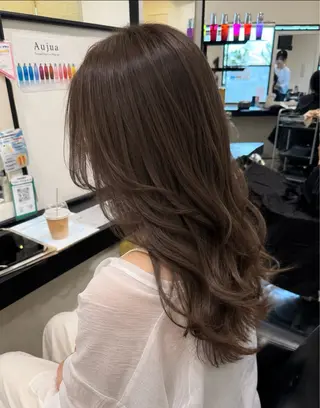 セミロング Apa kabar 鳳店 店長 吉田裕のヘアスタイル