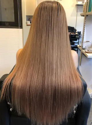 ロング 100%高級人毛使用 LANIUMEDAのヘアスタイル