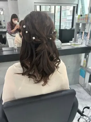 セミロング ヘアアレンジ Endearing 🌟銀座のヘアスタイル