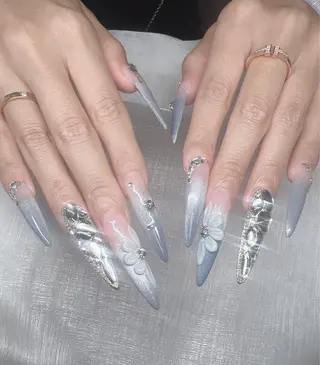 ネイル Lee Ainのネイルデザイン