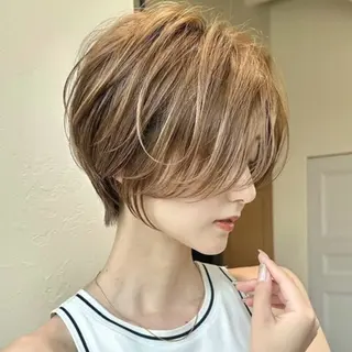 ショート ショート/40代から の似合わせ/たかいのヘアスタイル