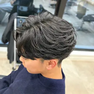 ミディアム パーマ メンズ 🐦‍🔥フェザーパ ーマ🐦‍🔥きるやのヘアスタイル