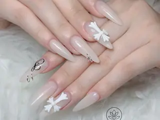 ネイル Lumi Shinokuboのネイルデザイン