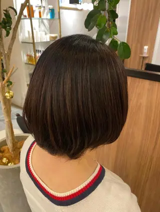 ショート カラー 穂乃香 BEAUTRIUMのヘアスタイル