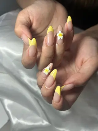 ネイル nailroom sb𓈒𓂂𓏸のネイルデザイン