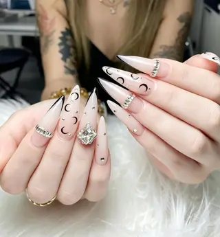 ネイル NEM nailstudioのネイルデザイン