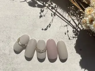 ネイル mogunail &blowのネイルデザイン