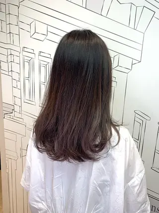 セミロング 坪井 彰吾のヘアスタイル