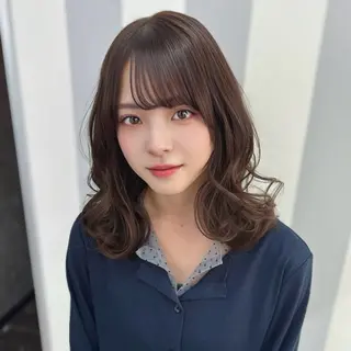 セミロング カラー Ren. 🦋デザインカラーのヘアスタイル