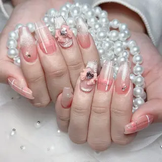 ネイル 🎀M nails✨ ビューティーのネイルデザイン