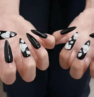 ネイル ICE Nailsのネイルデザイン