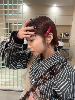 ショート カラー 木村 桃子のヘアスタイル