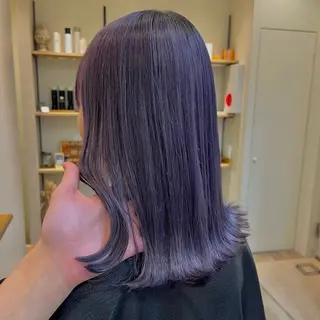 ミディアム 🩶EM ILY🩶のヘアスタイル