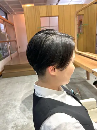 ショート 佐藤 悠生 メンズパーマ.カットのヘアスタイル