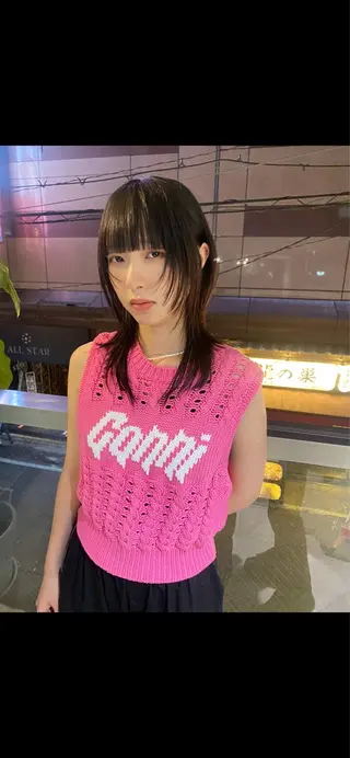 ミディアム ヘアアレンジ ウルフカット モデル募集中！ミカのヘアスタイル