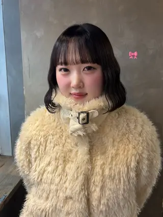 ミディアム カラー moe🎀 透明感♡似合わせのヘアスタイル