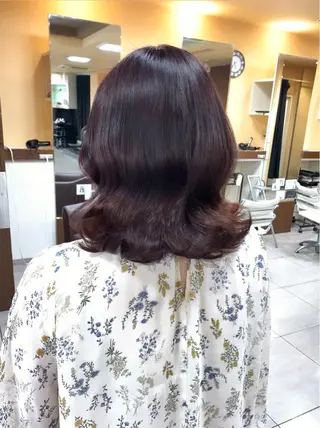 ミディアム レイヤー/艶髪カラー 森本くるみのヘアスタイル