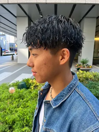ショート パーマ メンズ 亀井隆汰/メンズ専門 パーマ/フェード可のヘアスタイル