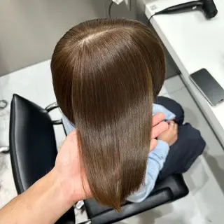 ロング カラー 💫艶ハイトーン×髪 質改善💫リュウトのヘアスタイル