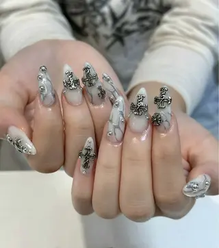 ネイル Eli Muse 新宿ネイルのネイルデザイン