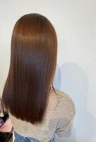 ロング 吉本 美希のヘアスタイル
