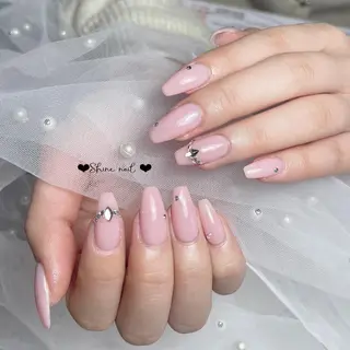 ネイル サイナネイル🎀 長さ出し専門店のネイルデザイン