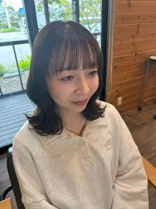 ミディアム カラー Ecre hair SARAのヘアスタイル