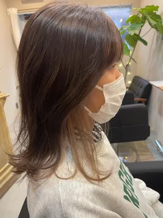 セミロング カラー nowhere ノーウェアのヘアスタイル