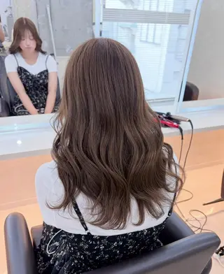 ロング 角田 満帆のヘアスタイル
