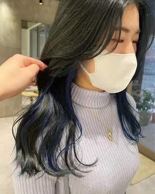 ロング mina🪐立川駅/ 無料ショートカットのヘアスタイル