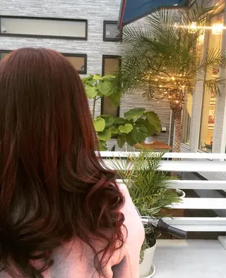 ロング カラー MAKEーUP WARMのヘアスタイル