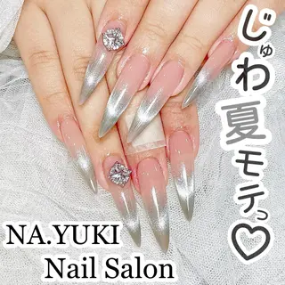 ネイル Hawchumi 💅のネイルデザイン