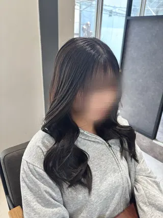 ロング konomi✧︎*。 /暖色カラー🍒のヘアスタイル