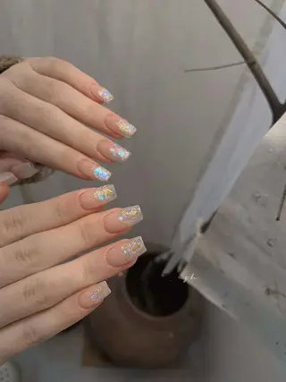 セミロング めぐみのネイルサロン スタッフ練習のネイルデザイン