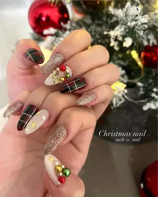 ネイル miho meléanailのネイルデザイン